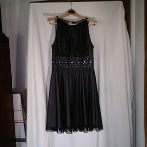 La Nouvella RENAISSANCE Grey/Black Cocktail Dress